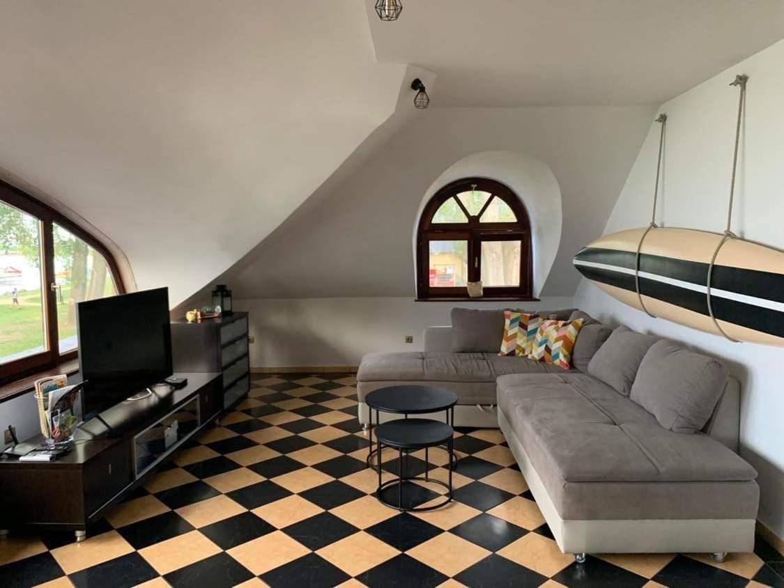 Szines Panorama Apartman Balatonlelle Εξωτερικό φωτογραφία